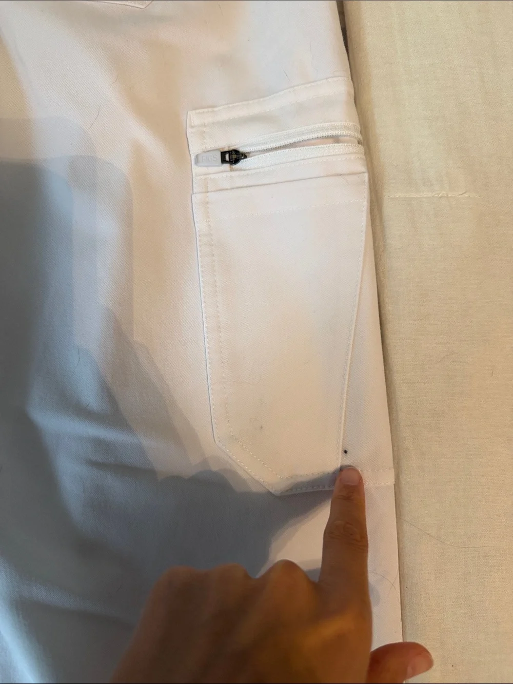Figs Men's optic white Cairo cargo pants